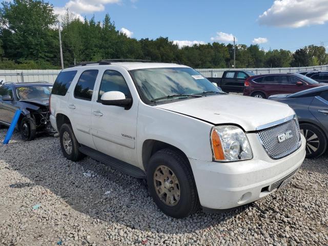 1GKFK13097R145375 - 2007 GMC YUKON WHITE photo 4