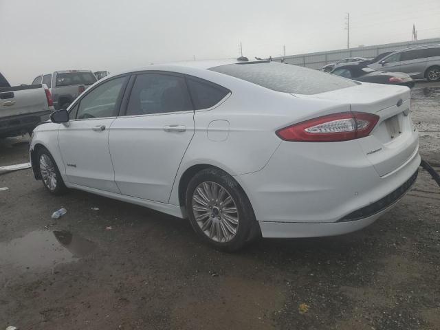 3FA6P0LU5FR229082 - 2015 FORD FUSION SE HYBRID WHITE photo 2