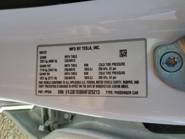 5YJ3E1EB8NF325213 - 2022 TESLA MODEL 3 WHITE photo 13