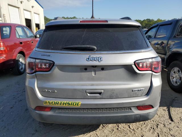 3C4NJDBB4JT180998 - 2018 JEEP COMPASS LATITUDE 银色 照片 6