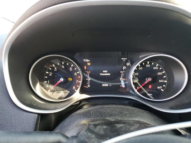 3C4NJDBB4JT180998 - 2018 JEEP COMPASS LATITUDE 银色 照片 9