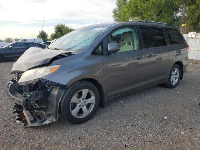 2011 TOYOTA SIENNA LE, 