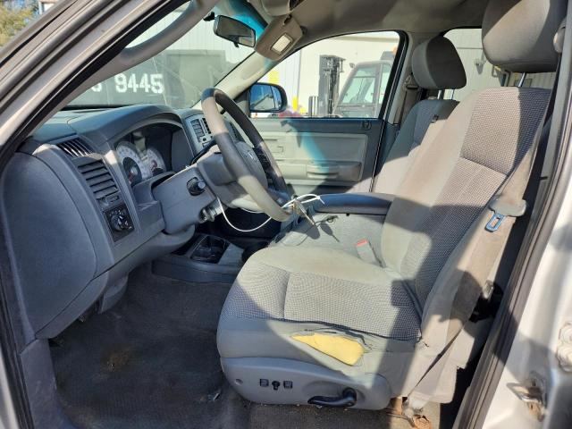 1D7HW48P97S241439 - 2007 DODGE DAKOTA QUAD SLT SILVER photo 7