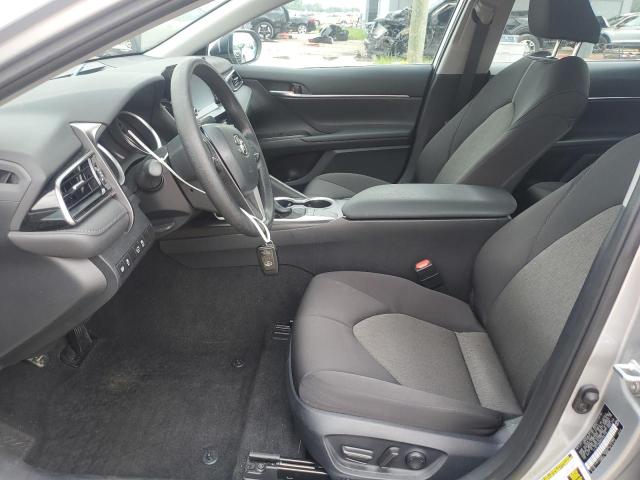 4T1R11AK8RU256110 - 2024 TOYOTA CAMRY LE SILVER photo 7