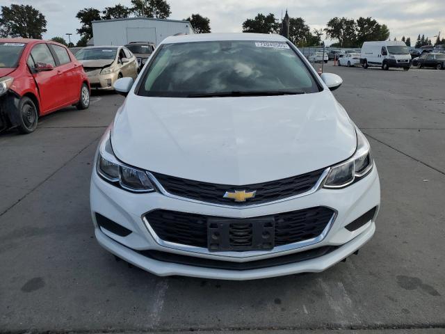 1G1BC5SM7J7221383 - 2018 CHEVROLET CRUZE LS თეთრი ფოტო 5