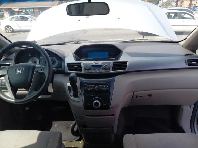 5FNRL5H24BB098553 - 2011 HONDA ODYSSEY LX SILVER photo 9