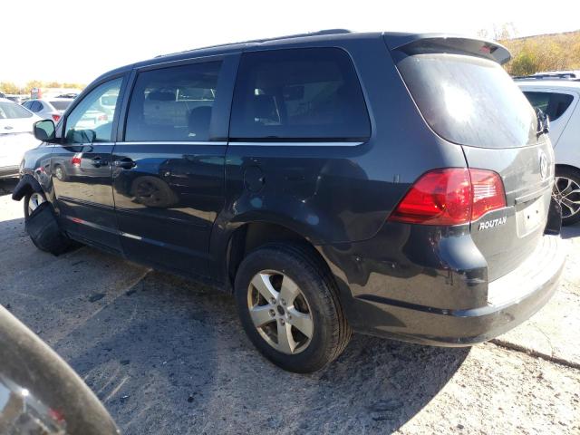 2V4RW3DG9BR804925 - 2011 VOLKSWAGEN ROUTAN SE CHARCOAL photo 2