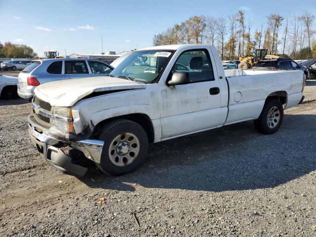 1GCEC14V85E186745 - 2005 CHEVROLET SILVERADO C1500 WHITE photo 1