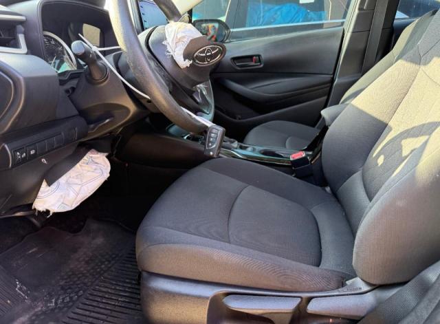 JTDEPMAE4NJ217362 - 2022 TOYOTA COROLLA LE RED photo 7