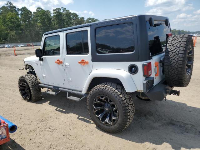 1C4BJWEGXGL154948 - 2016 JEEP WRANGLER U SAHARA WHITE photo 2