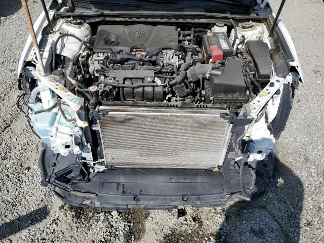 4T1B11HKXKU726487 - 2019 TOYOTA CAMRY L WHITE photo 11