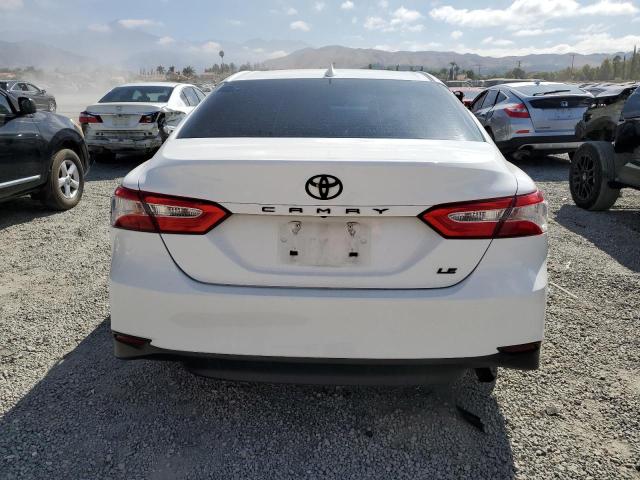 4T1B11HKXKU726487 - 2019 TOYOTA CAMRY L WHITE photo 6