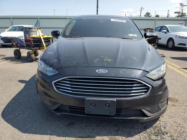 3FA6P0LU0KR159114 - 2019 FORD FUSION SE Սև լուսանկար 5