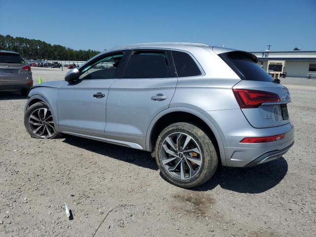 WA1BAAFY1M2118233 - 2021 AUDI Q5 PREMIUM PLUS SILVER photo 2