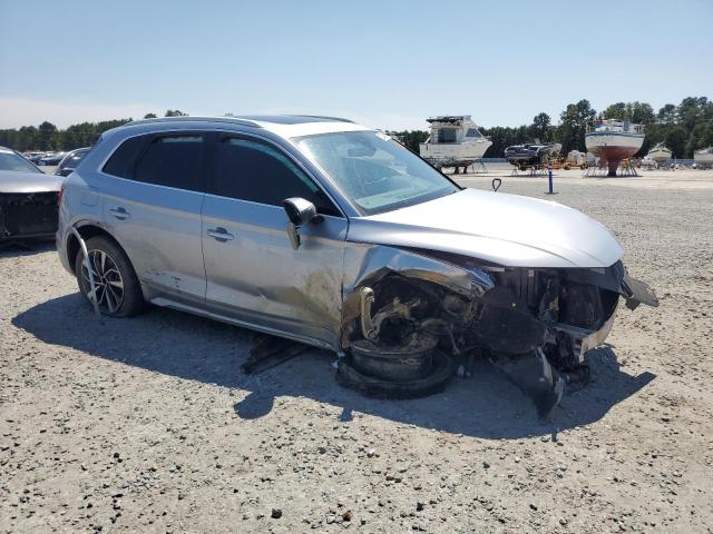 WA1BAAFY1M2118233 - 2021 AUDI Q5 PREMIUM PLUS SILVER photo 4
