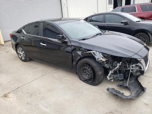 1N4BL4BV8LC187304 - 2020 NISSAN ALTIMA S BLACK photo 4