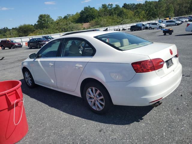 3VWDP7AJ0DM356736 - 2013 VOLKSWAGEN JETTA SE WHITE photo 2