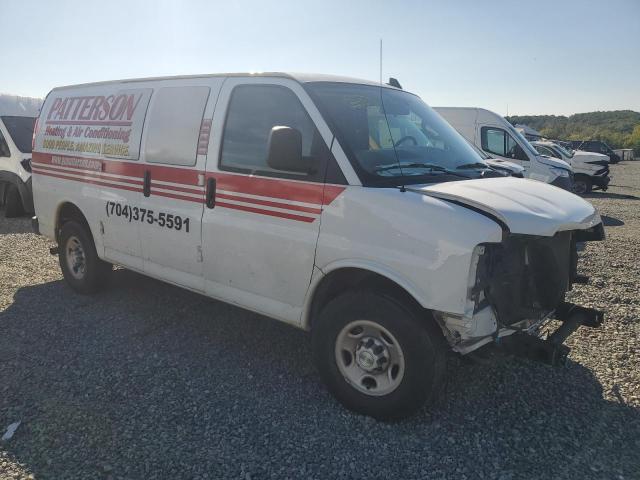 1GCWGAFP9N1281569 - 2022 CHEVROLET EXPRESS G2500 Білий фото 4