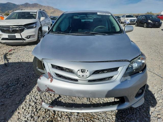 5YFBU4EE5DP202594 - 2013 TOYOTA COROLLA BASE Күміс фото 5