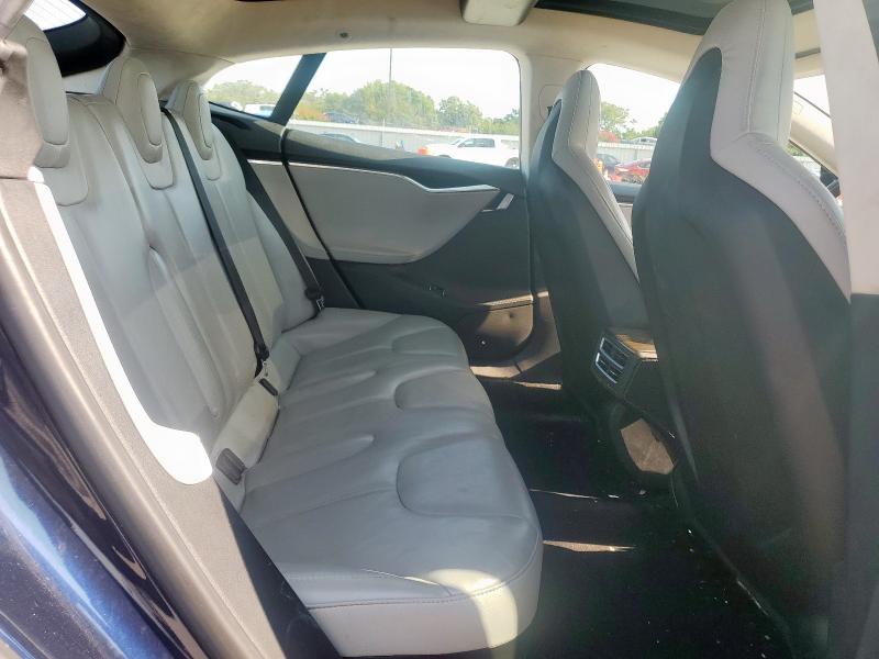 5YJSA1CN6DFP20705 - 2013 TESLA MODEL S Niebieski zdjęcie 10