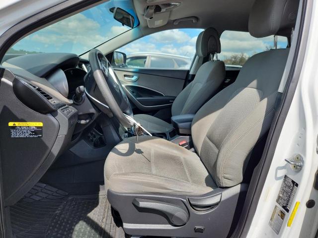 5XYZTDLB9GG342330 - 2016 HYUNDAI SANTA FE S WHITE photo 7