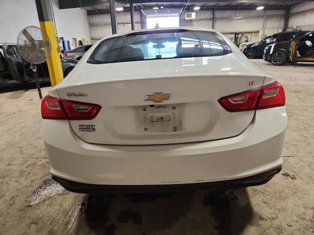 1G1ZD5STXJF130214 - 2018 CHEVROLET MALIBU LT WHITE photo 6