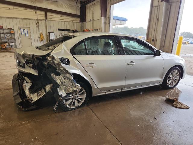 3VWLA7AJ2FM421733 - 2015 VOLKSWAGEN JETTA TDI SILVER photo 3