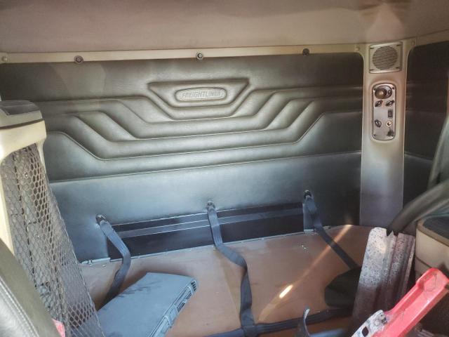 1FUJA9DE84LM35227 - 2004 FREIGHTLINER CONVENTION ST112 RED photo 6