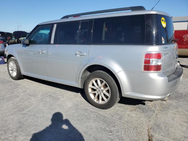 2FMGK5B86EBD13788 - 2014 FORD FLEX SE SILVER photo 2