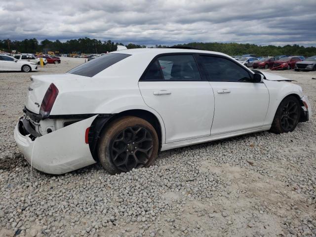 2C3CCABG2KH668468 - 2019 CHRYSLER 300 S WHITE photo 3