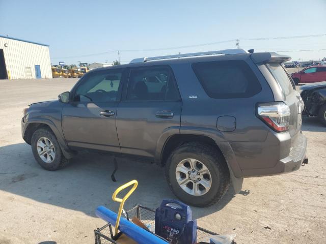 JTEZU5JR7H5156942 - 2017 TOYOTA 4RUNNER SR5 ნაცრისფერი ფოტო 2