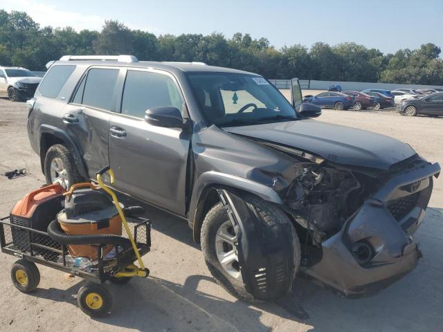 JTEZU5JR7H5156942 - 2017 TOYOTA 4RUNNER SR5 ნაცრისფერი ფოტო 4