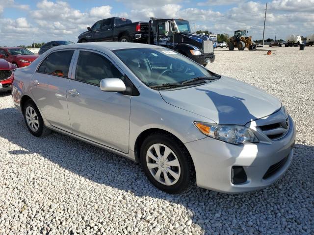 2T1BU4EE6DC018023 - 2013 TOYOTA COROLLA ba BASE GRAY photo 4