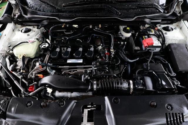 2HGFC3A5XKH752XXX - 2019 HONDA CIVIC SI WHITE photo 7