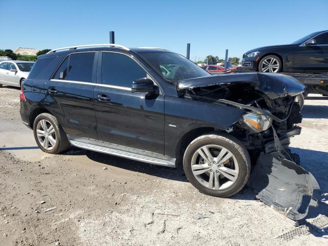 4JGDA5HB5CA015377 - 2012 MERCEDES-BENZ ML 350 4MATIC BLACK photo 4