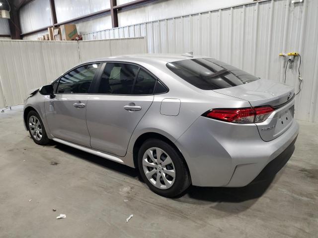 JTDBCMFE5S3076406 - 2025 TOYOTA COROLLA LE Արծաթագույն լուսանկար 2