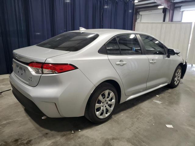 JTDBCMFE5S3076406 - 2025 TOYOTA COROLLA LE Արծաթագույն լուսանկար 3