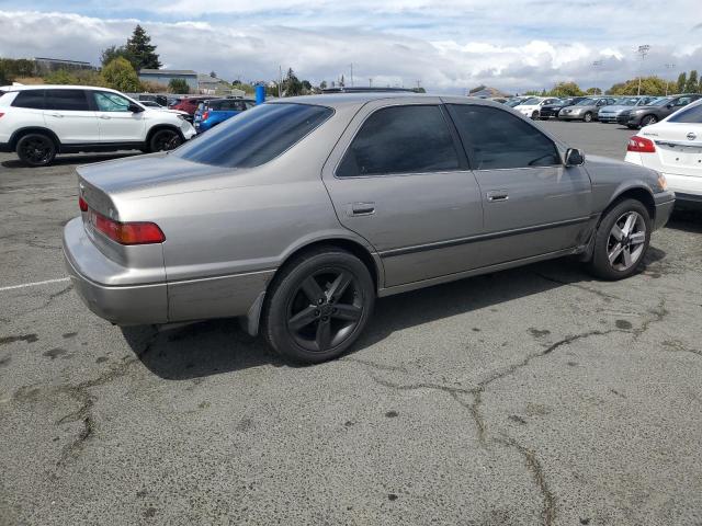 4T1BF22K7VU028360 - 1997 TOYOTA CAMRY CE TAN photo 3