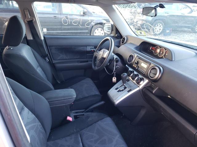 JTLZE4FE5CJ006950 - 2012 TOYOTA SCION XB SILVER photo 9