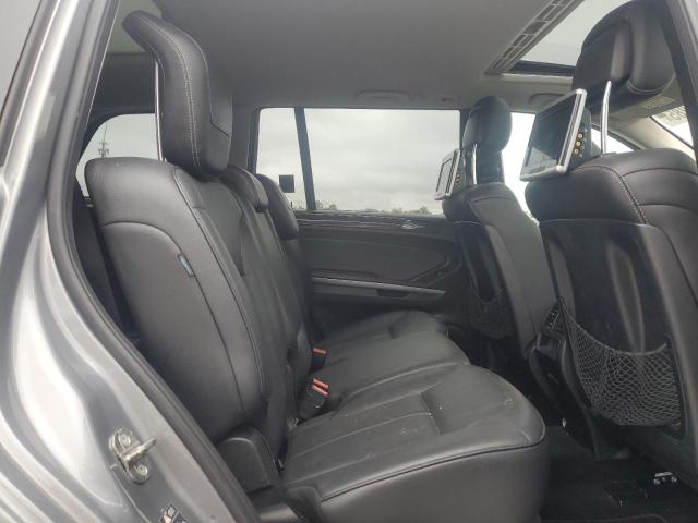 4JGBF7BEXBA678952 - 2011 MERCEDES-BENZ GL 450 4MATIC GRAY photo 11