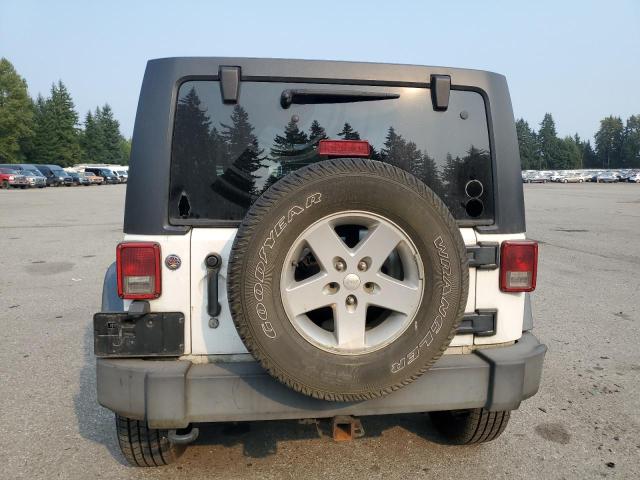 1C4BJWDG8DL506261 - 2013 JEEP WRANGLER U SPORT თეთრი ფოტო 6