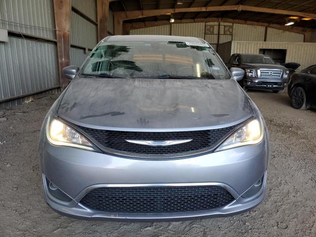 2C4RC1FG7JR279866 - 2018 CHRYSLER PACIFICA TOURING PLUS SILVER photo 5