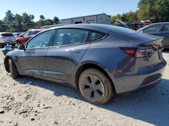 5YJ3E1EB0NF182452 - 2022 TESLA MODEL 3 GRAY photo 2