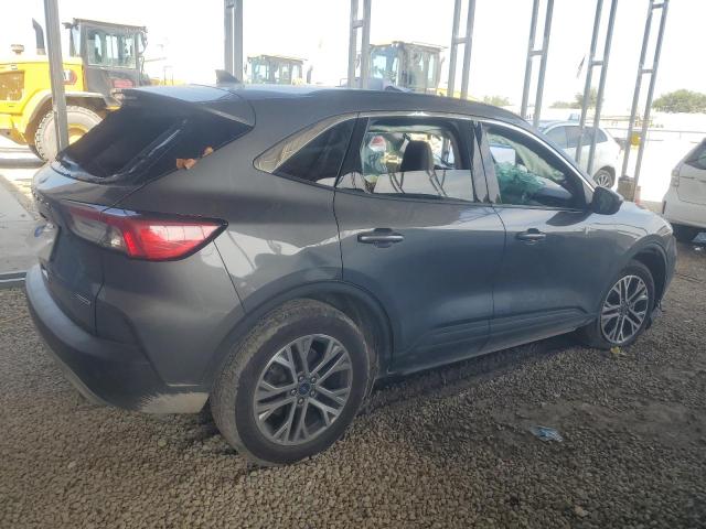 1FMCU9CZ6MUA90670 - 2021 FORD ESCAPE SEL GRAY photo 3