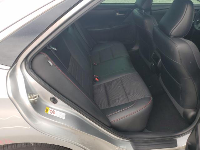 4T1BF1FK4FU478974 - 2015 TOYOTA CAMRY LE SILVER photo 10