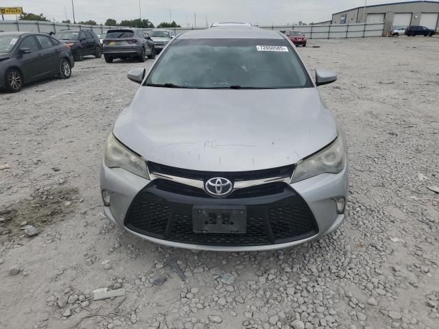 4T1BF1FK4FU478974 - 2015 TOYOTA CAMRY LE SILVER photo 5