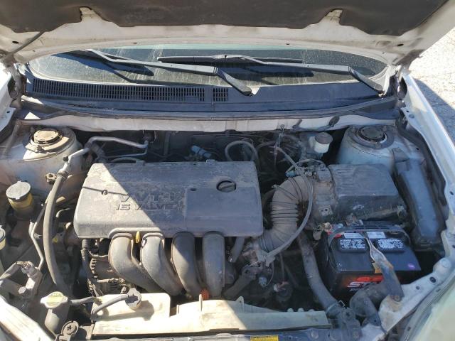 2T1KR32E74C287194 - 2004 TOYOTA COROLLA MATRIX XR WHITE photo 11