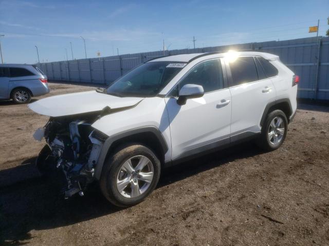 2T3P1RFV5LW086361 - 2020 TOYOTA RAV4 XLE WHITE photo 1