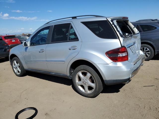 4JGBB86E38A395426 - 2008 MERCEDES-BENZ ML 350 GRAY photo 2