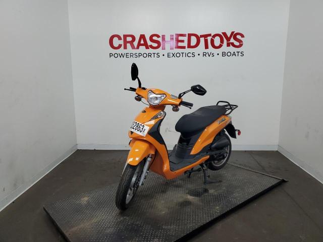 L4HGBTB19K6000102 - 2019 GENUINE SCOOTER CO. VENTURE ORANGE photo 2